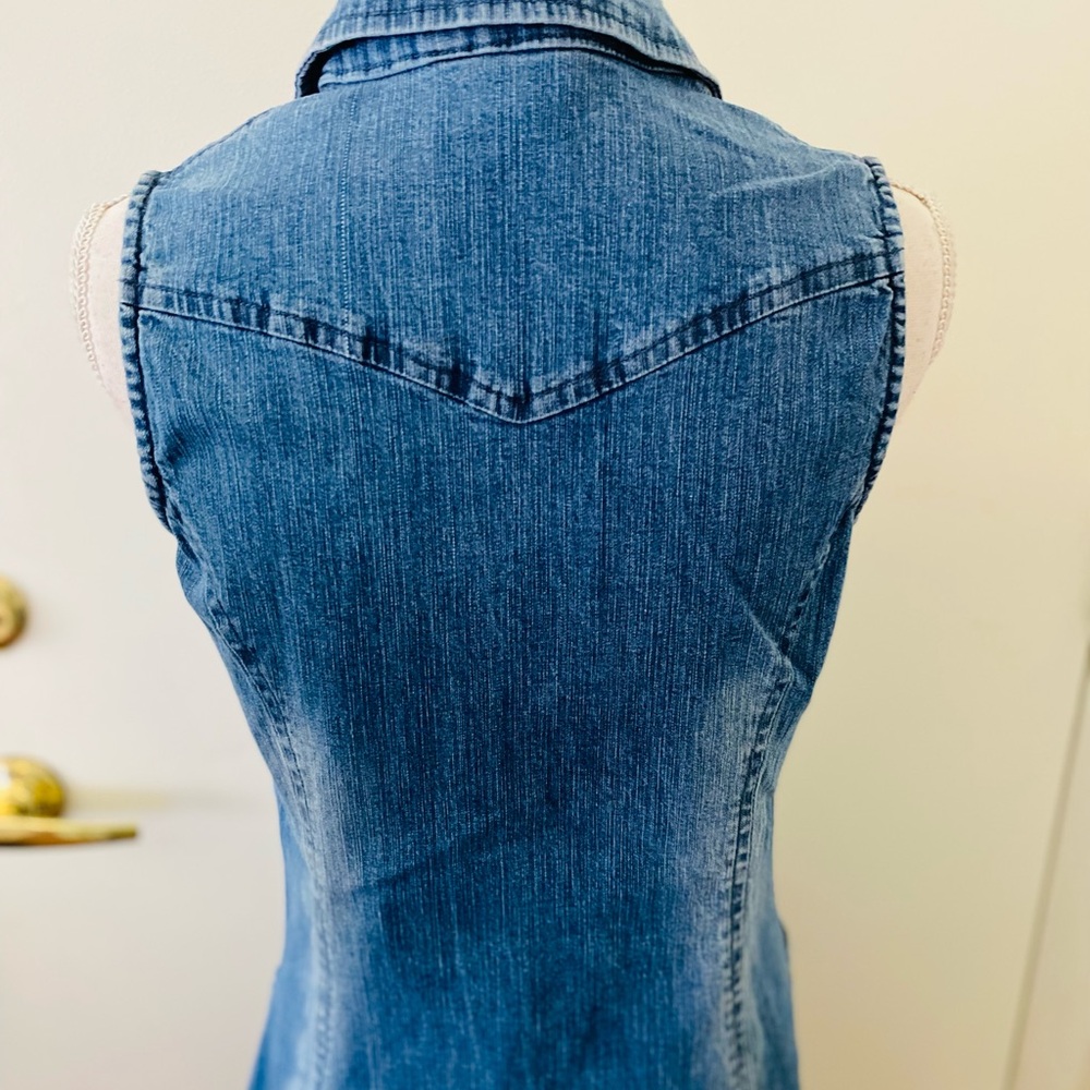 Sleeveless Denim Zip-Front Dress - Blue - Picture 3 of 8